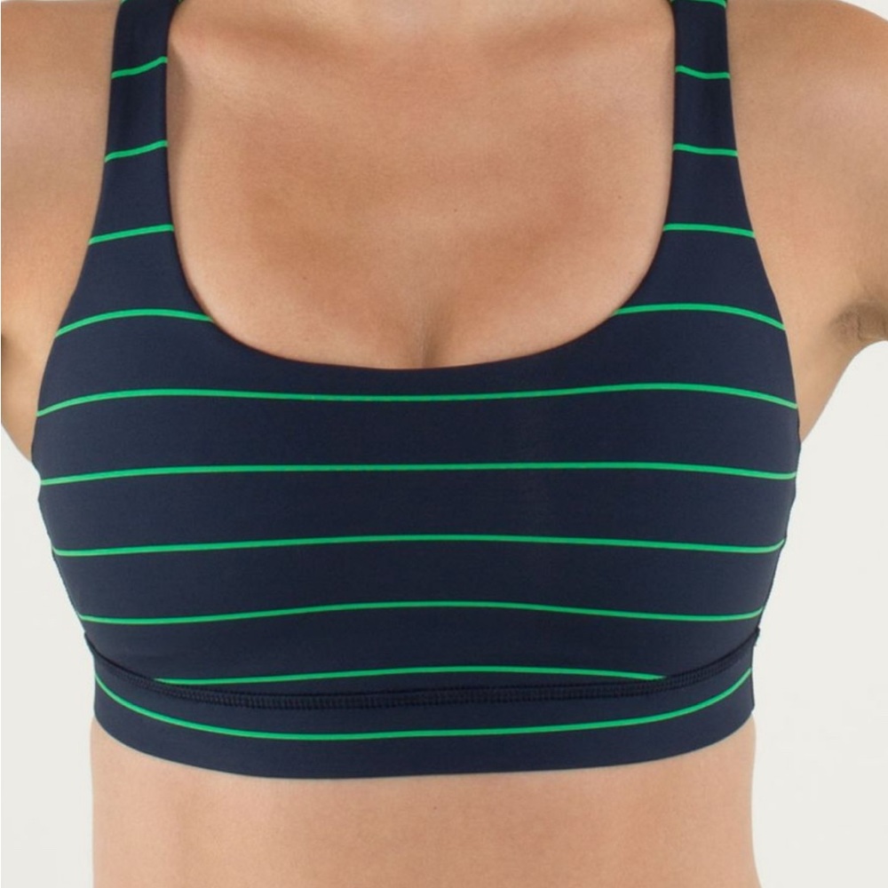 Lululemon green bean energy bra